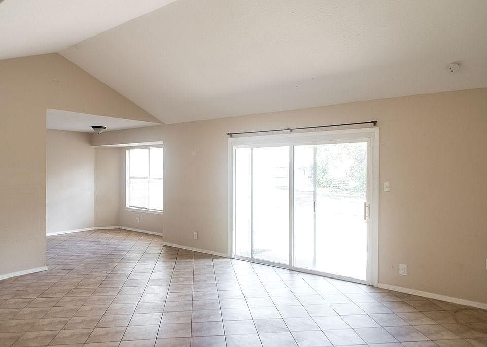 1st image of 6400 Craigwood Cir