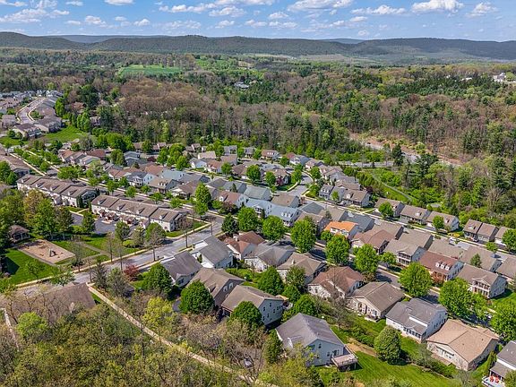 3rd image of 120 Tradition Cove Ln