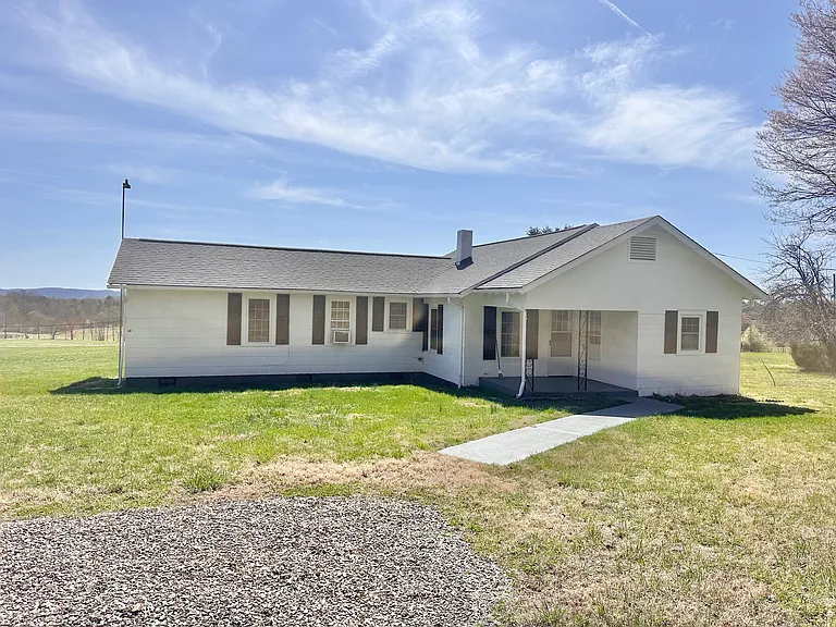 2976 Rock Creek Rd — Photo 5