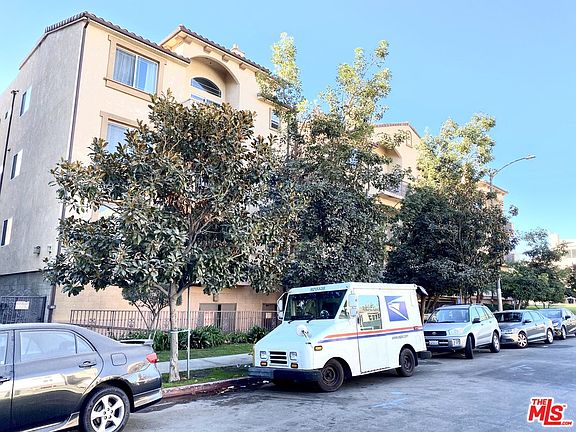 5th image of 5132 Maplewood Ave APT 305