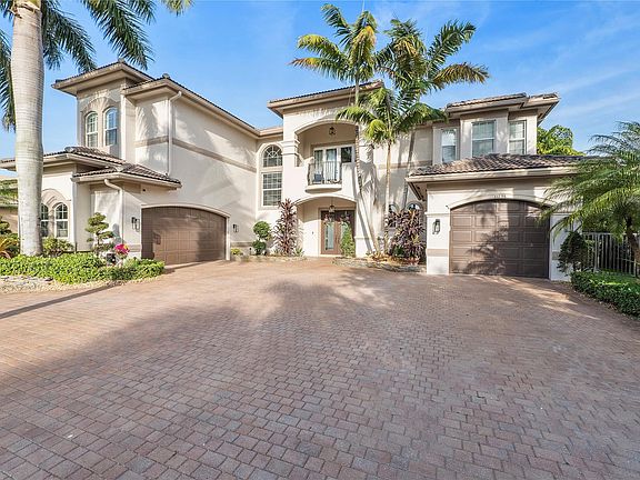 4th image of 11836 Windmill Lake Drive