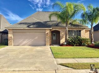 110 Bryce Ln, Houma, LA 70360