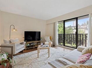 175 E 4th St #305, North Vancouver, BC V7L 1H8