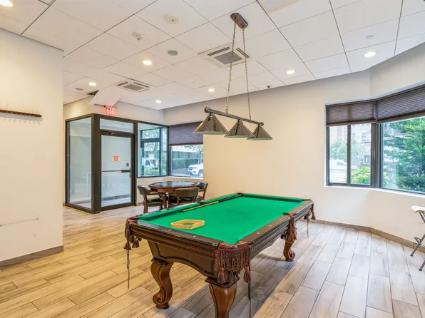 45 River Dr South image 45 of 49