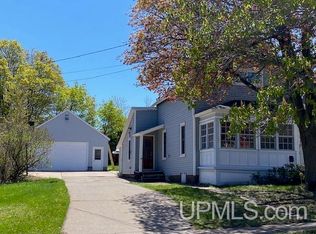 235 W Ohio St, Marquette, MI 49855