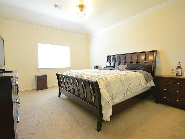 2727 Lakecrest River Dr — Photo 13