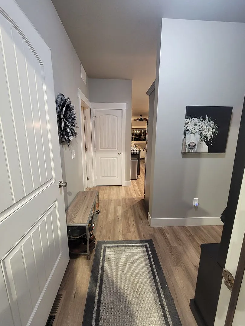 Stunning 2 Bed, 2 Bath Home in Josephine Crossing | Fully Furnished — Photo 4