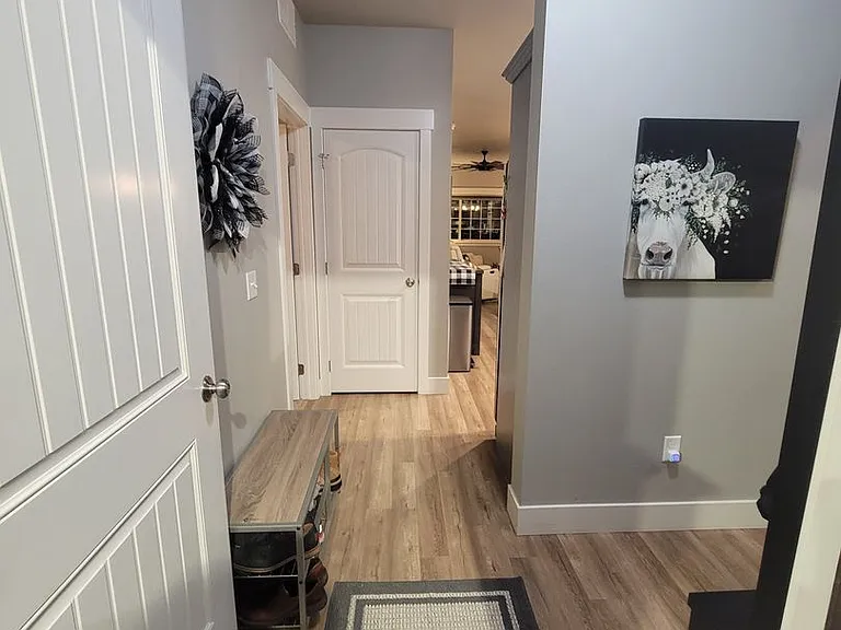 1645 Island View Dr — Photo 3