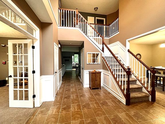 3rd image of 5067 Nicodemus Dr