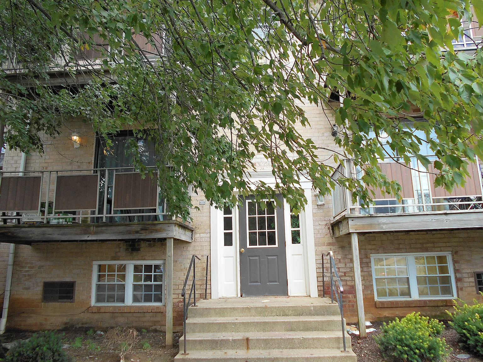 2 bed, $1,500 — Photo 1