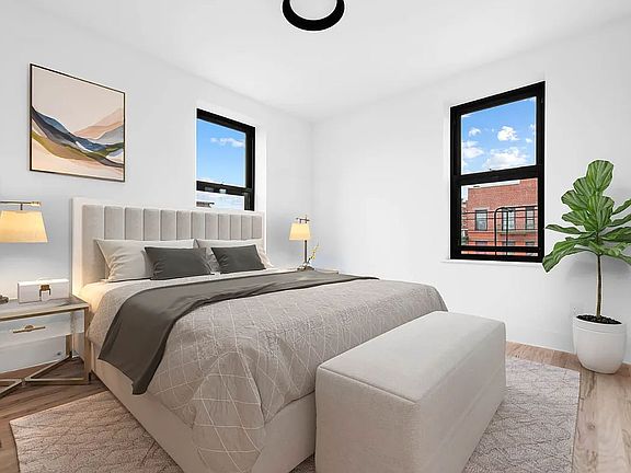 3rd image of 101 E 116th St #604