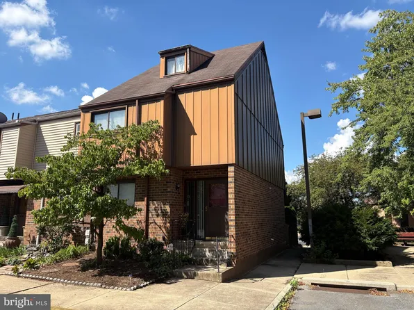 430 Bingaman Ct, Reading, PA 19602