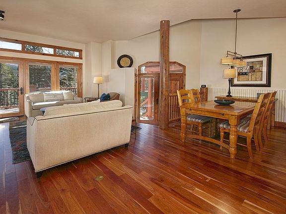 5th image of 127 Woods Dr #18