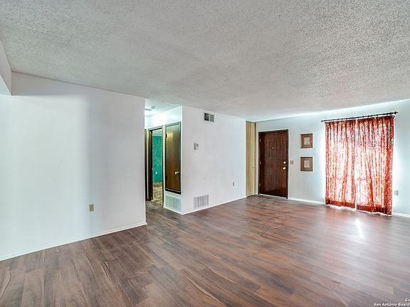 4th image of 2706 LAKELOMA ST