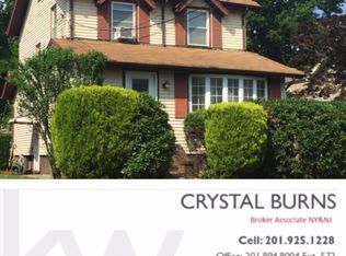 31 Oakdene Ave, Teaneck, NJ 07666