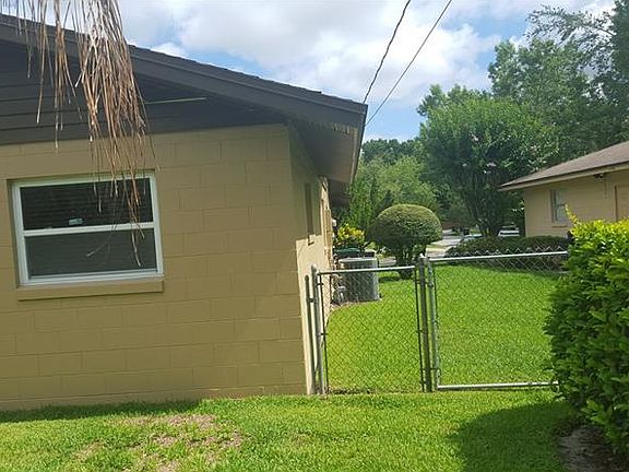 3rd image of 3400 Young St