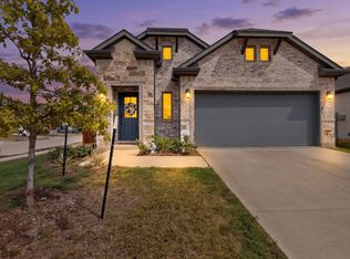 902 Crested View Pl, Lavon, TX 75166