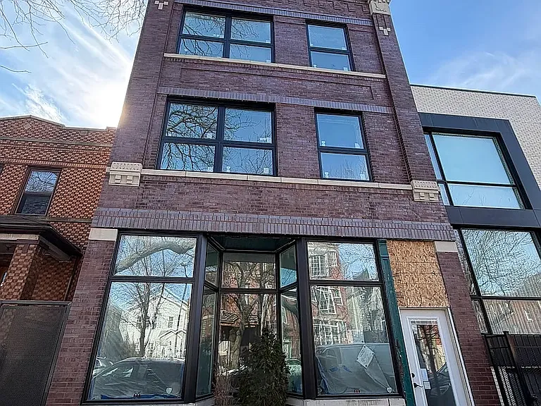 1751 W Superior St #2F — Photo 1