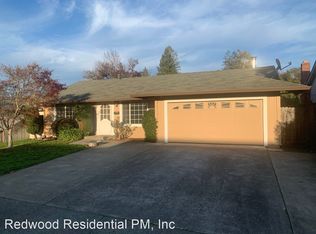 8514 Lancaster Dr, Rohnert Park, CA 94928