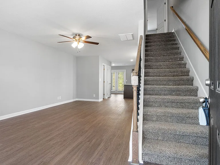 Woodland Valley Ln — Photo 3