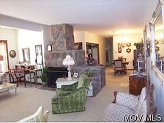1st image of 2948 Fairview Ave