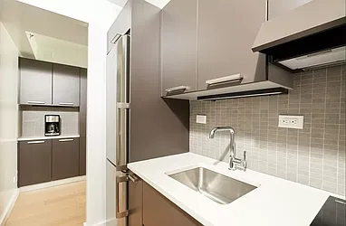 Rented by Manhattan Realty Group