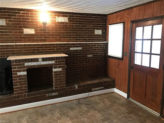 4th image of 31347 Grants Ln