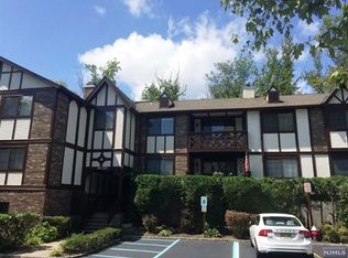 3507 Whittier Ct, Mahwah, NJ 07430