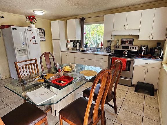 5th image of 23200 Berry Rd