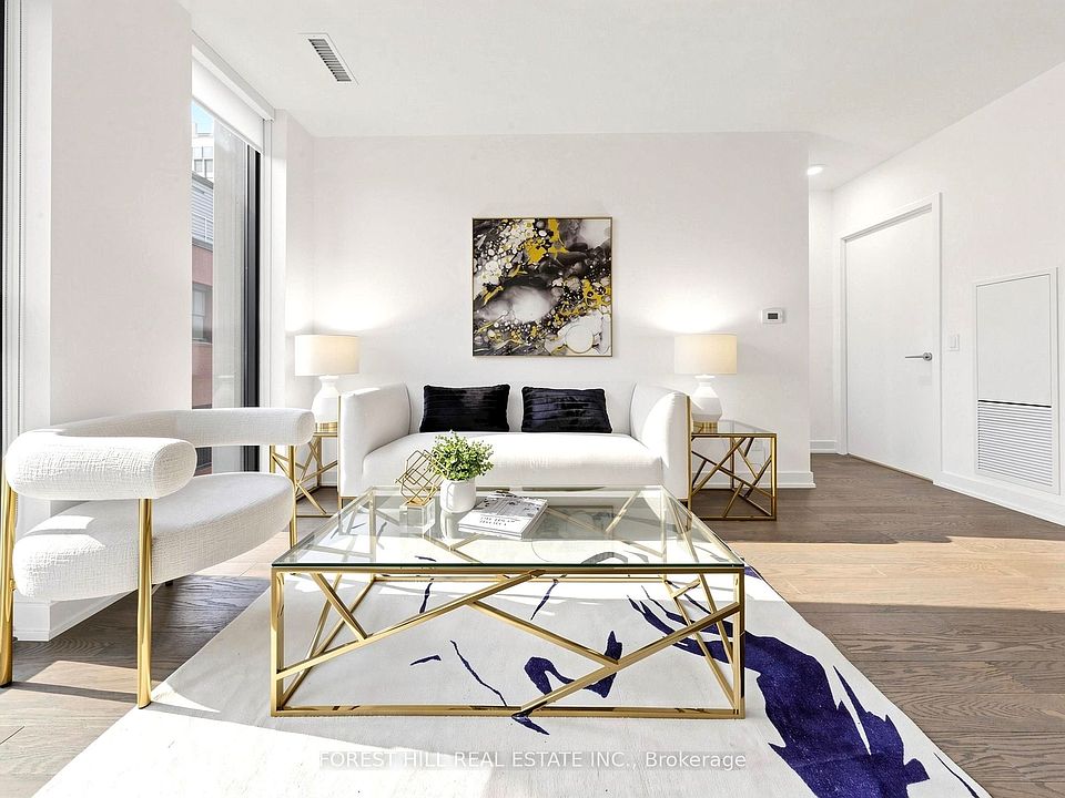 1st image of 25 Richmond St E #210