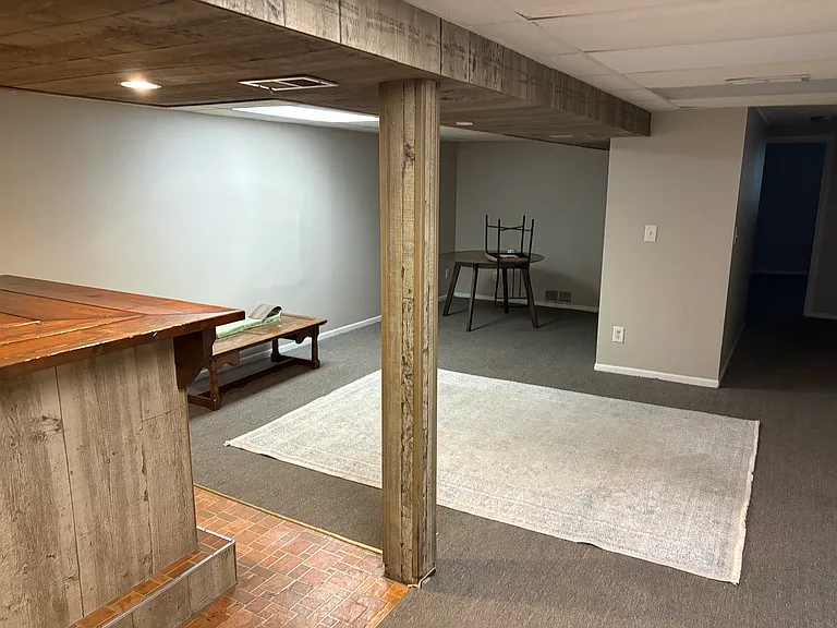 54570 Willis Ave — Photo 17