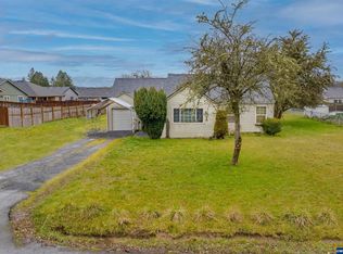 1226 47th Ave, Sweet Home, OR 97386