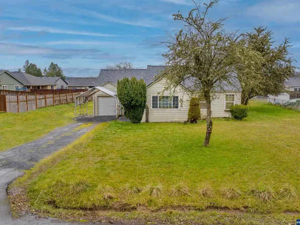 1226 47th Ave, Sweet Home, OR 97386