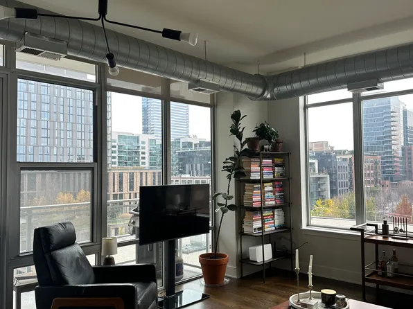 901 W Madison St Unit 606, Chicago, IL 60607