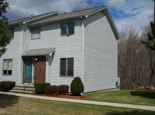 435 Scituate Ave APT 2D, Cranston, RI 02921