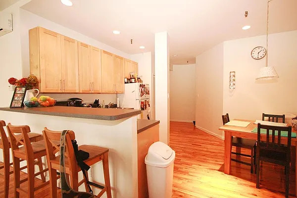 Rented by Corcoran | media 58