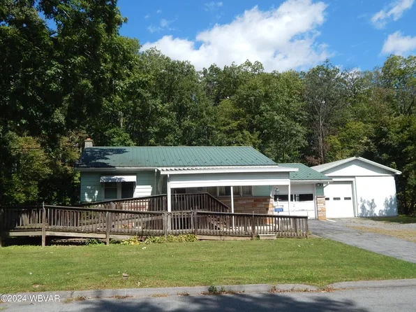 209 Smith St, Avis, PA 17721
