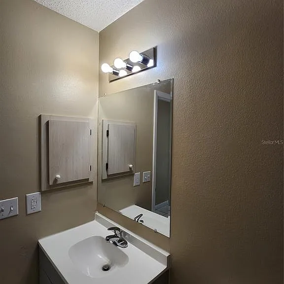2429 Centennial Blvd — Photo 18