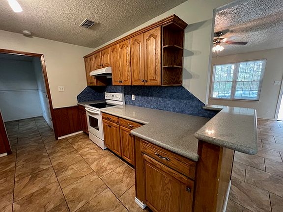 4th image of 138 Shoreview Cir