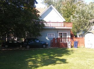 155 N Porter St, Elgin, IL 60120