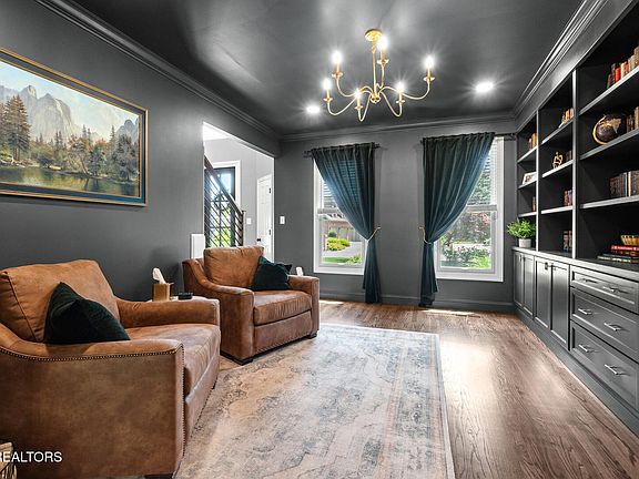 5th image of 708 Brixworth Blvd