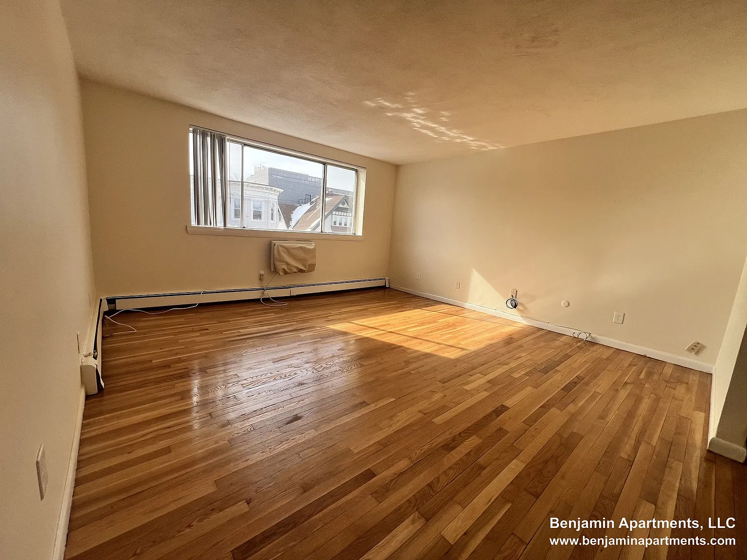 2 bed, $2,500 — Photo 2