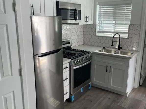 913 S Harlan Ave, Compton, CA 90220