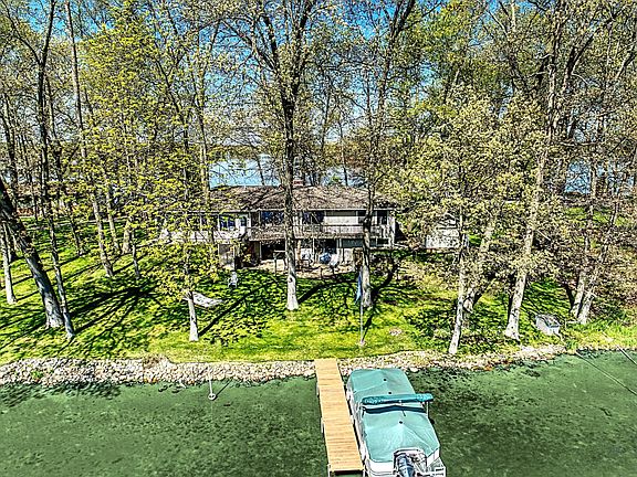 4th image of 25235 Ironwood Dr