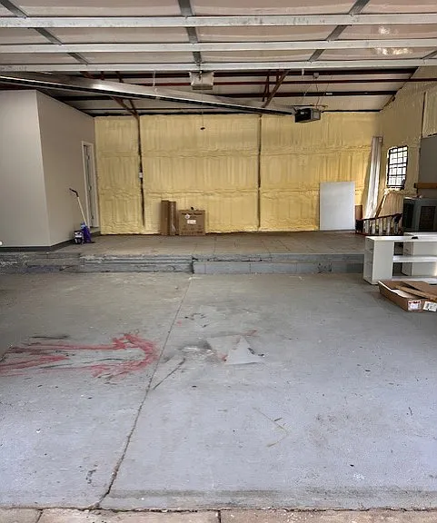 2560 NW 22nd St — Photo 24