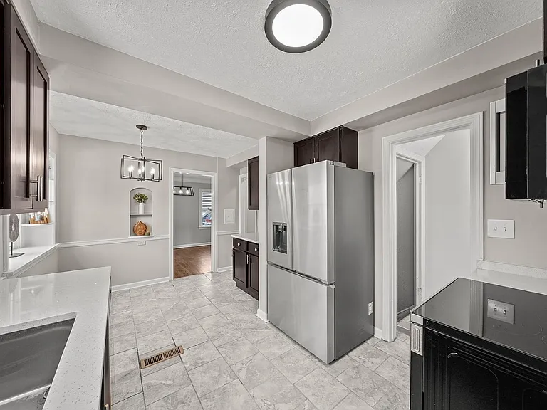 3601 Tullamore Rd — Photo 11