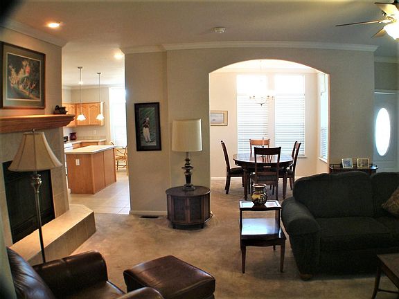 5th image of 115 Mountain Springs Dr #115