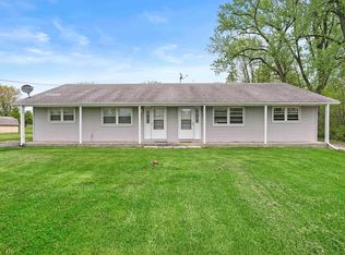 9461 State Line Rd, Dyer, IN 46311