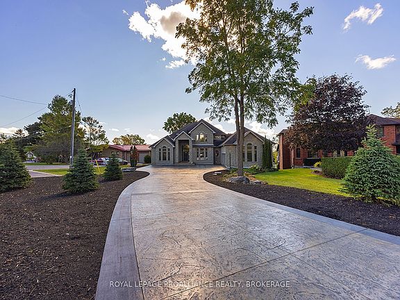 2nd image of 4744 Bath Rd