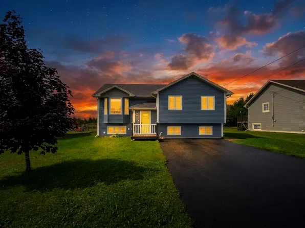 21 - 23 Bishops Road, Bay Roberts, NL A0A1G0